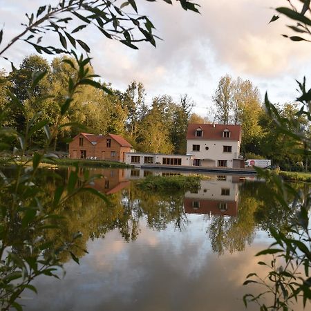 La Cascade Bed & Breakfast Estree-Wamin Exterior photo